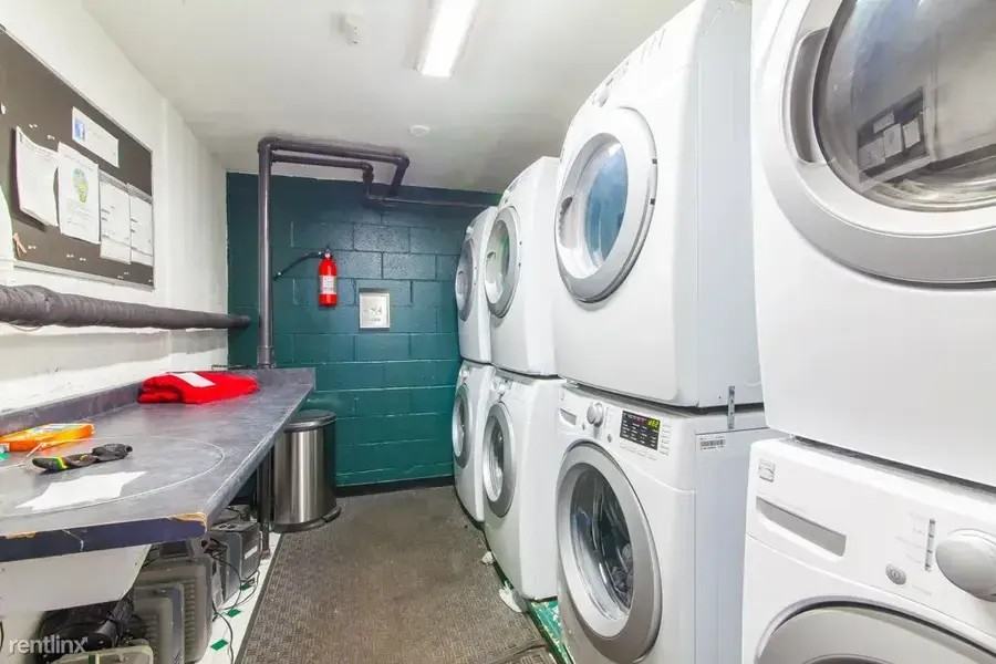 1224 Washtenaw Ct #1224-21 - Photo 2 of 14