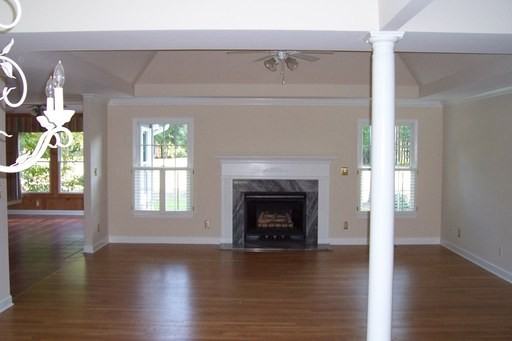 117 Trent Ln - Photo 3 of 15