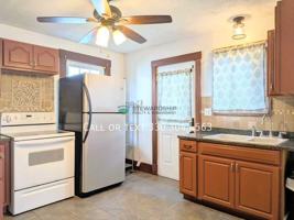 featured image of 750 Amherst Rd Ne