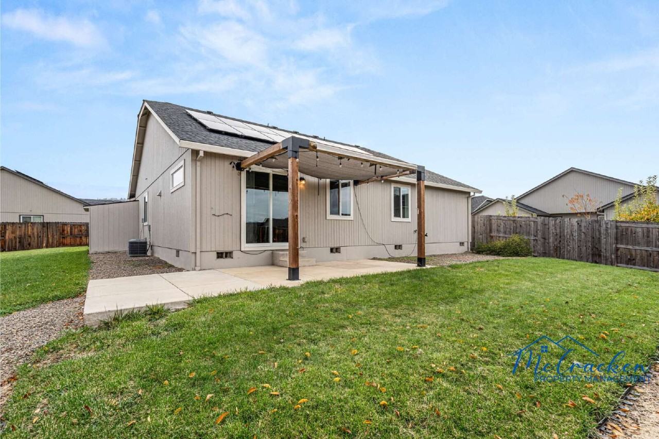 3451 Durst Street - Photo 5 of 31