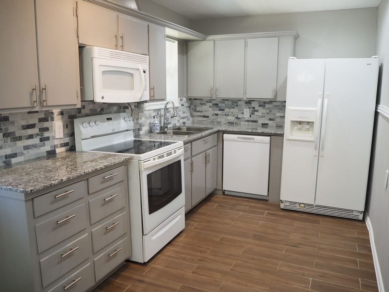 157 Harvard Ave - Photo 7 of 19