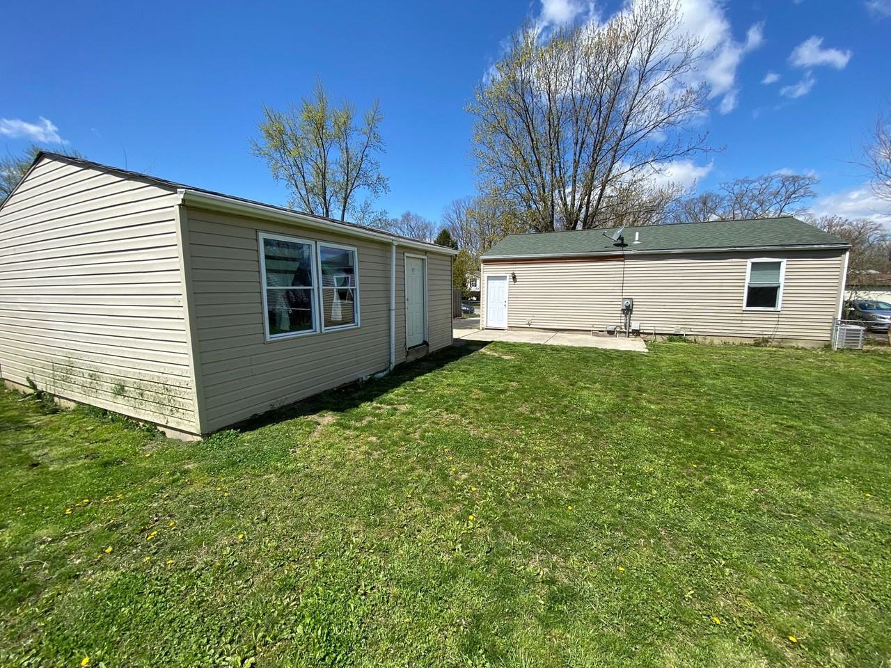 5009 Cherry Creek Pkwy S - Photo 3 of 16