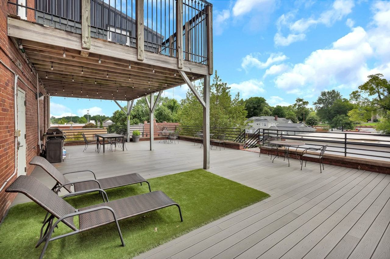 402 North Main Street - Photo 5 of 50