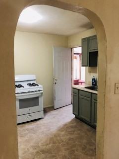 3668 Burr St #3668 - Photo 2 of 10