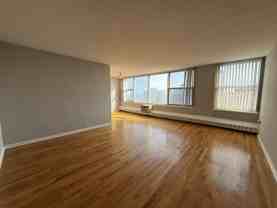 5650 North Sheridan Road #D - Photo 1 of 1