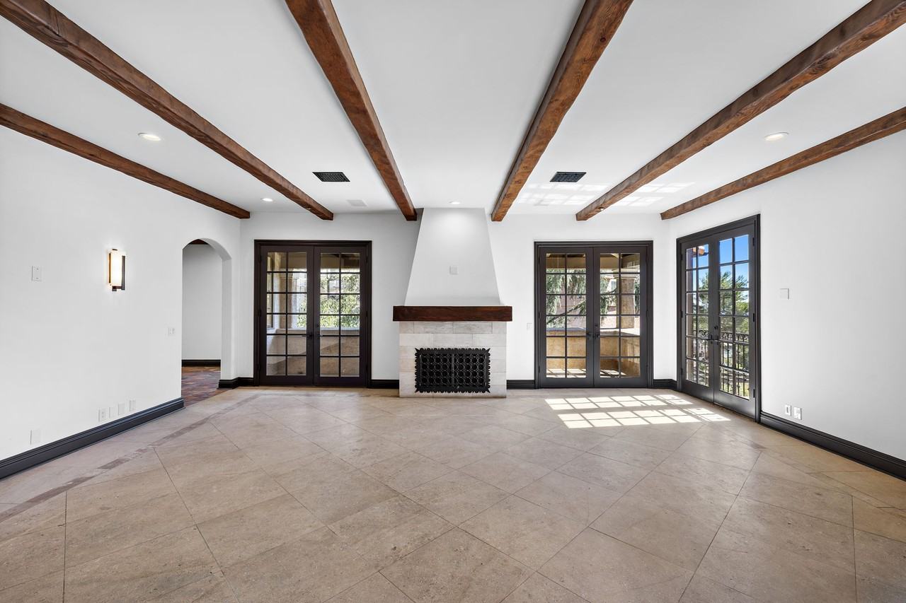 1316 Beverly Grove Place #NA - Photo 4 of 23