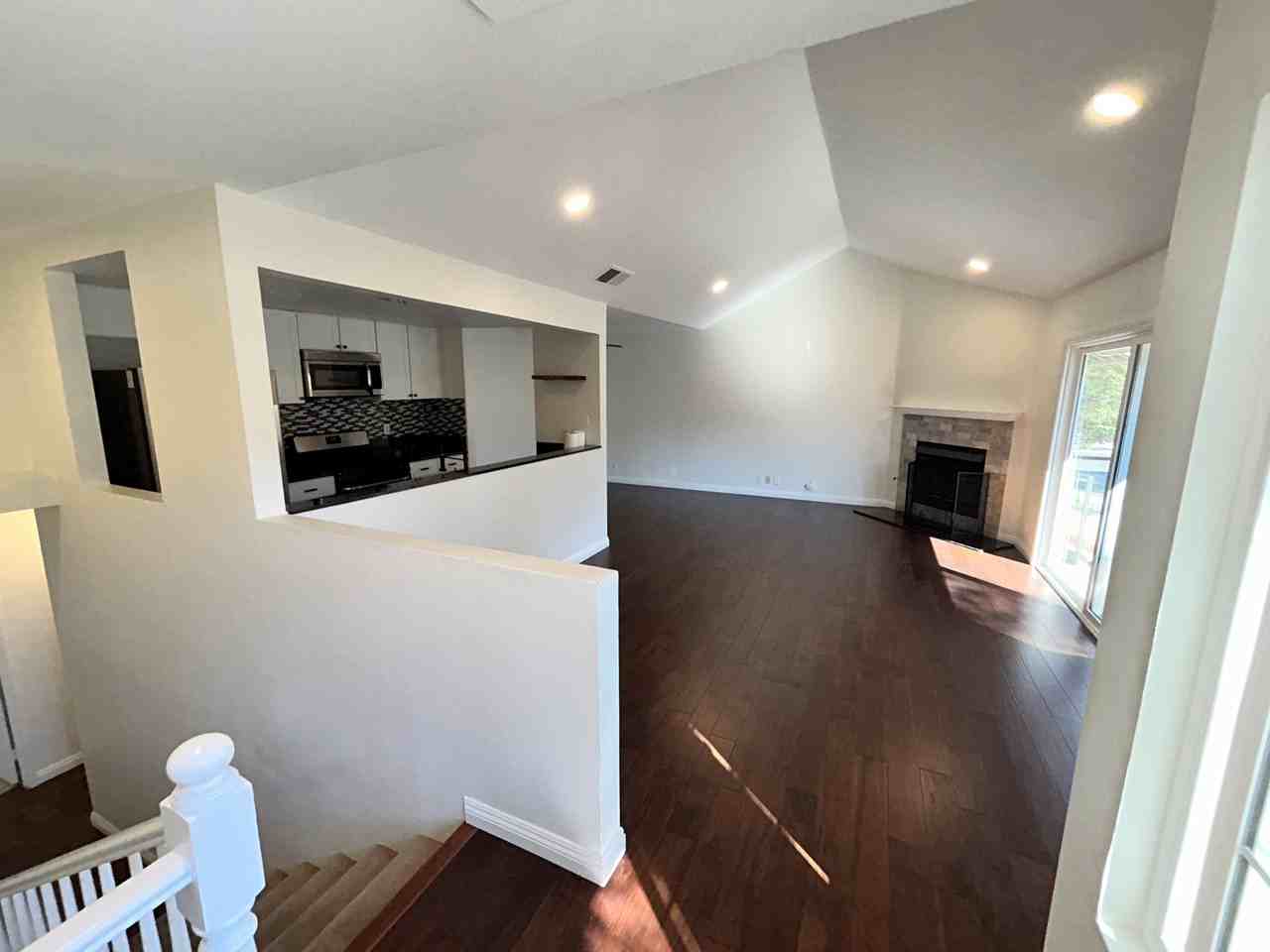 359 Windy Ln - Photo 6 of 18