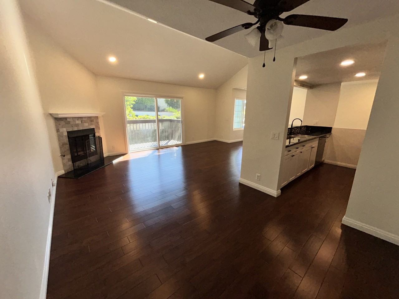 359 Windy Ln - Photo 7 of 18