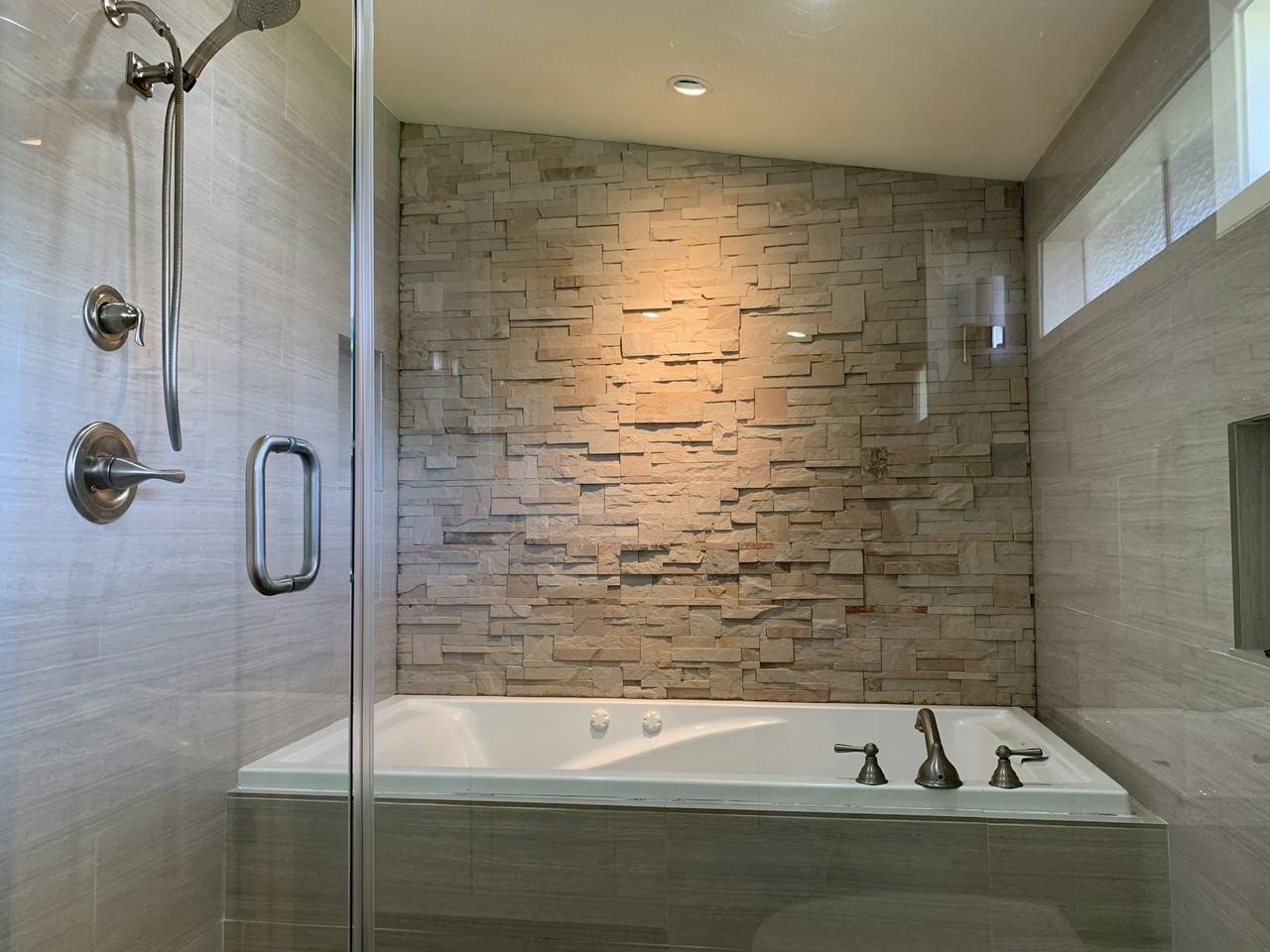 5590 Clinton Street - Photo 2 of 22