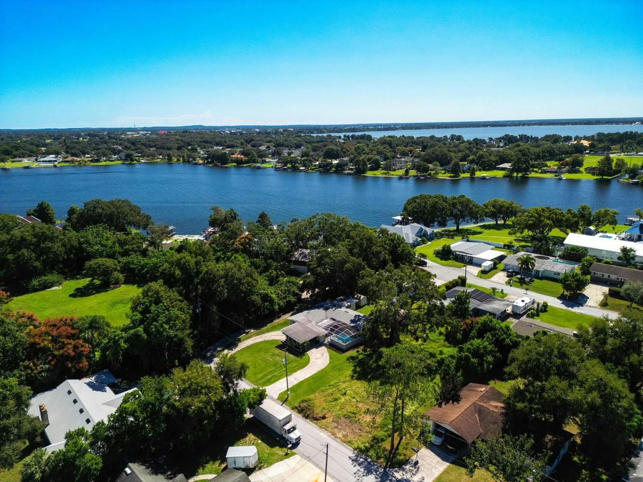 919 Avenue South Southeast - Photo 5 of 49