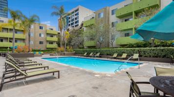 featured image of 501 S New Hampshire Ave