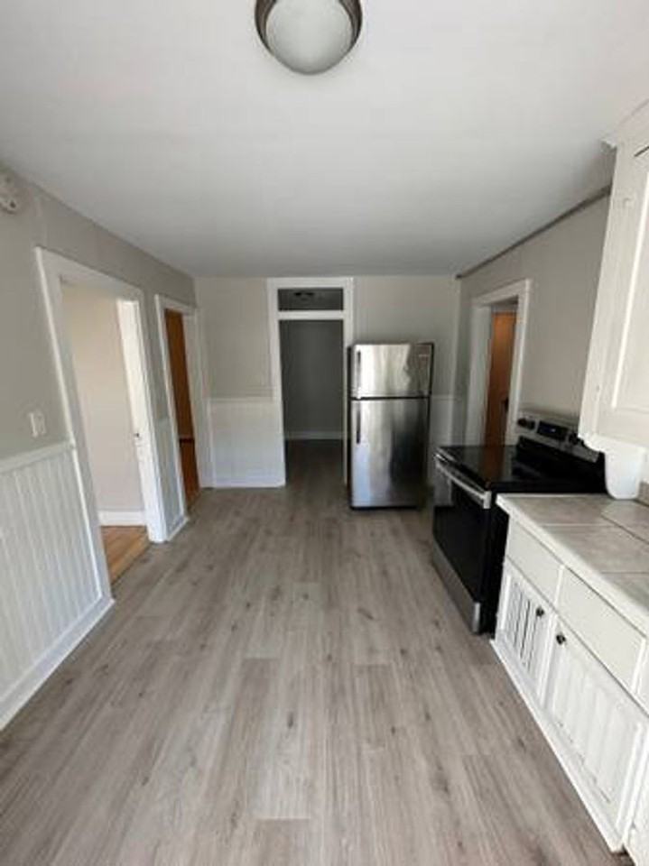 39 Hill St #202 - Photo 6 of 7