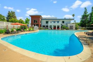 featured image of 225 Union Ave