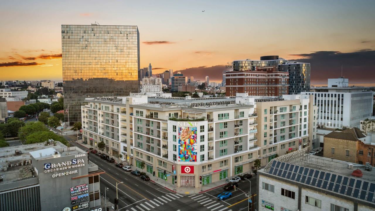 Next on Sixth - Photo 4 of 50