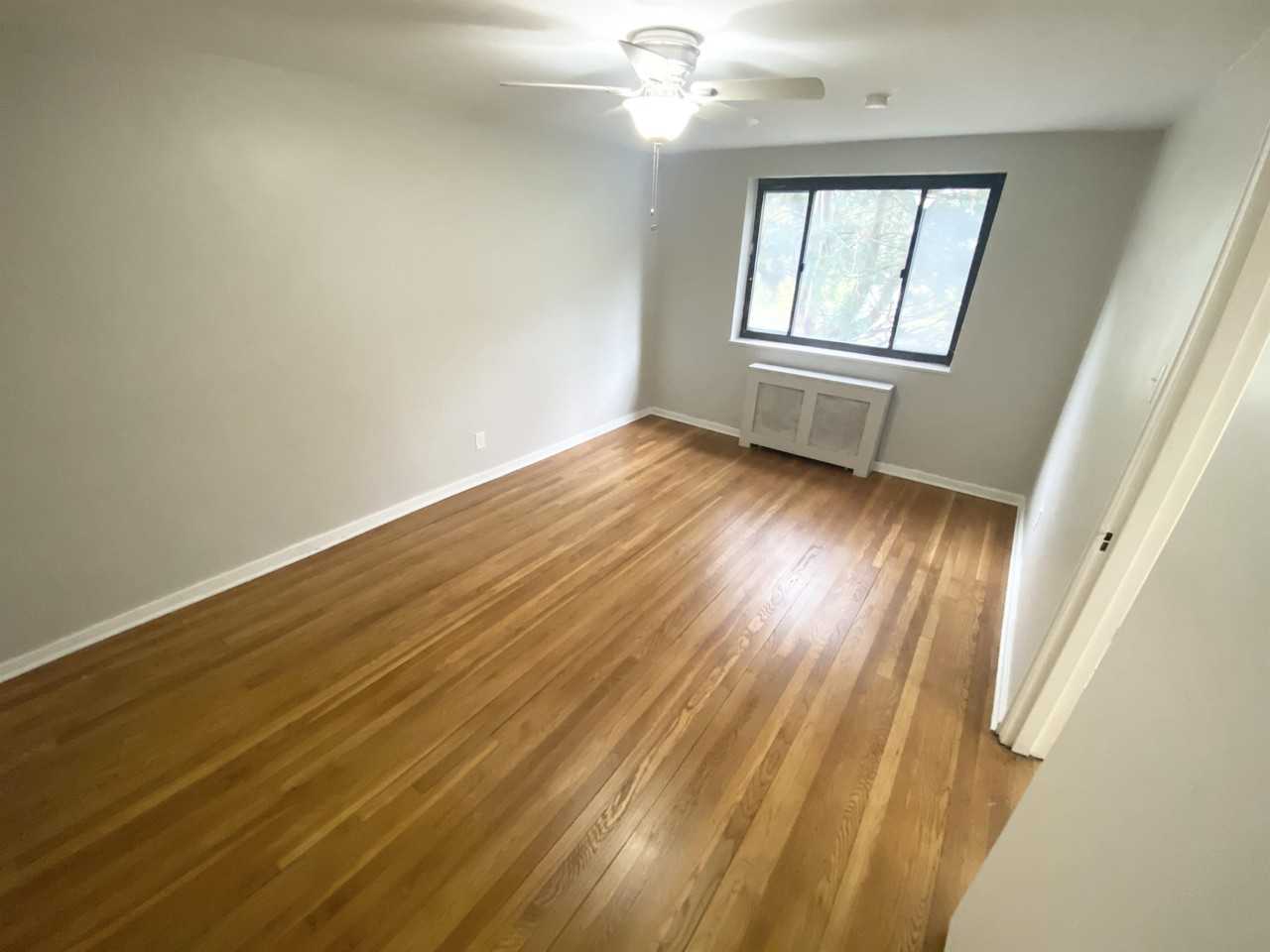 ASHBOURNE -- 166 - Photo 5 of 19