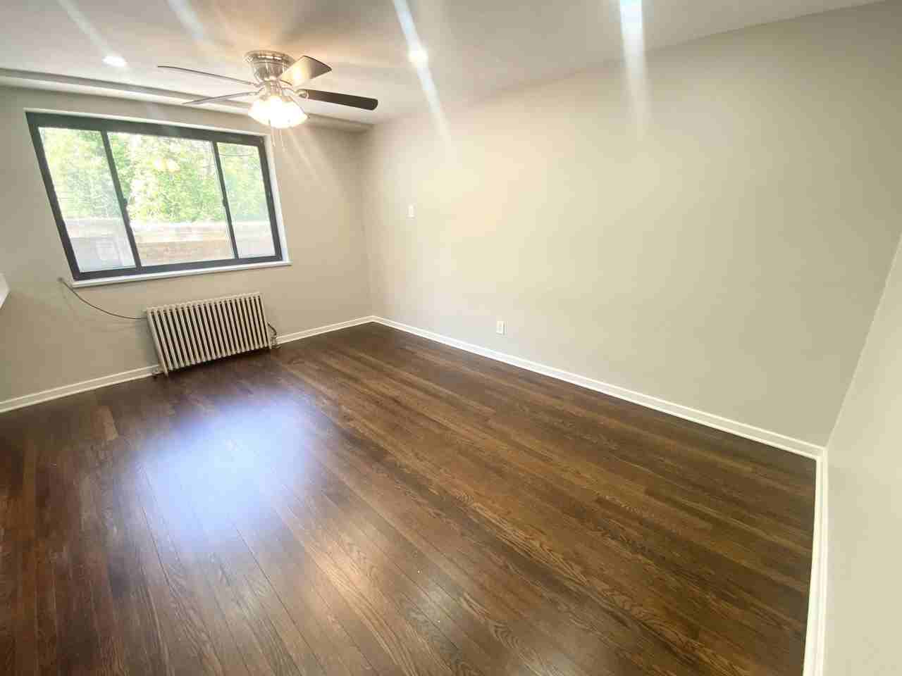 ASHBOURNE -- 166 - Photo 4 of 39