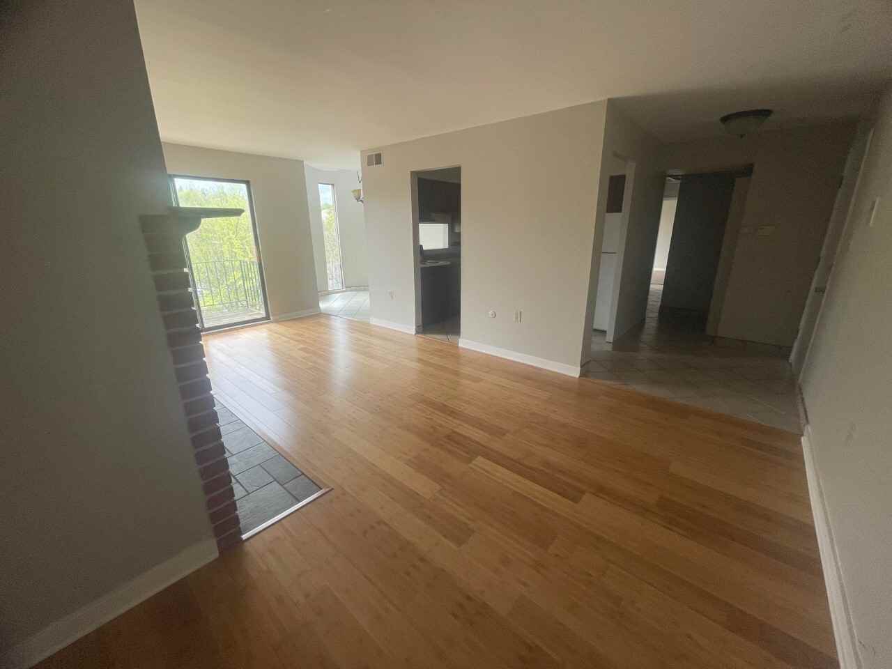 WAVERLY APARTMENTS -- 002 - Photo 2 of 16