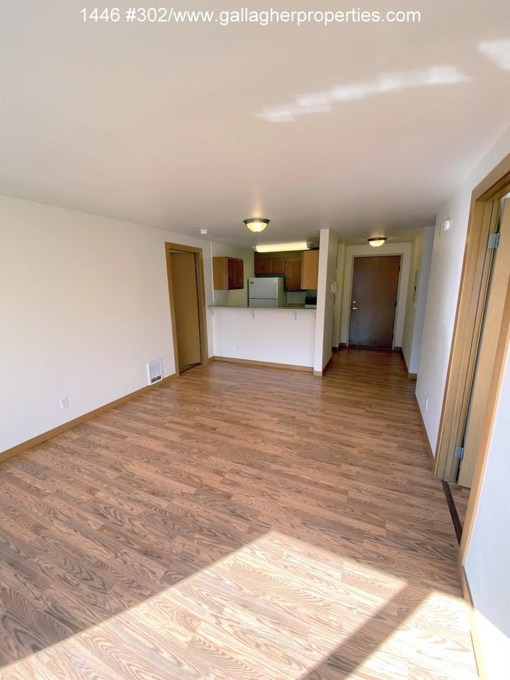 1446 - Photo 4 of 16