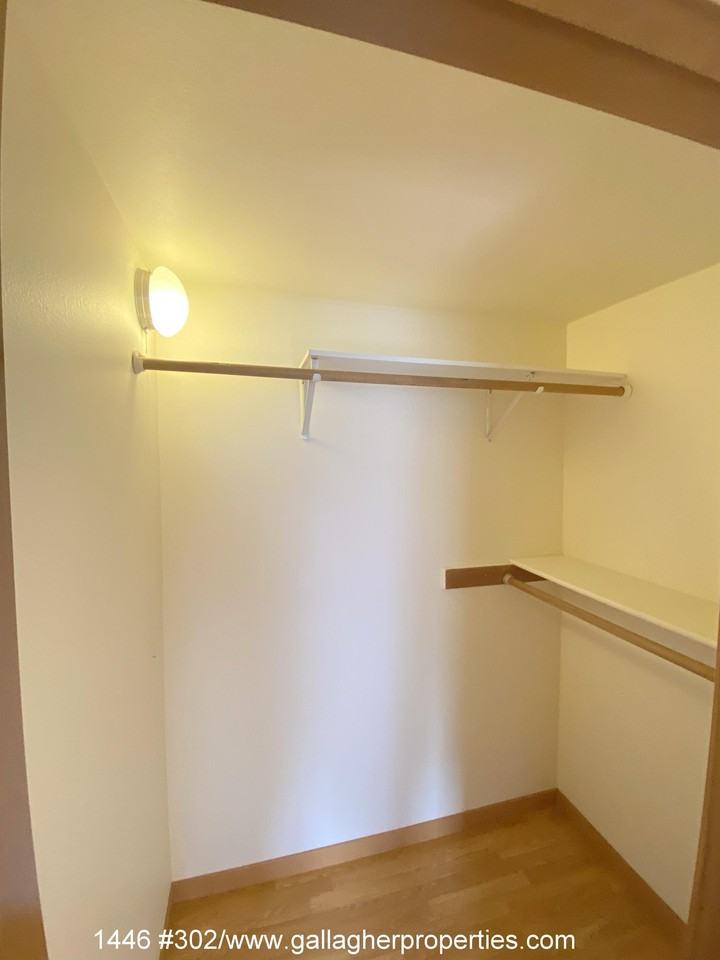 1446 - Photo 7 of 16