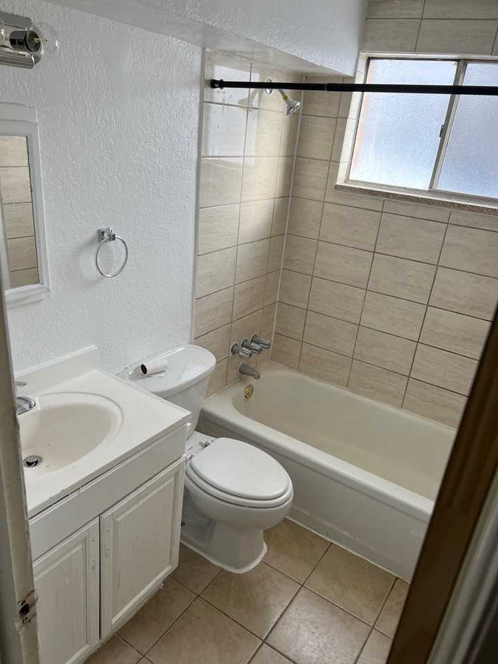 1325 Idalia Court - Photo 3 of 50