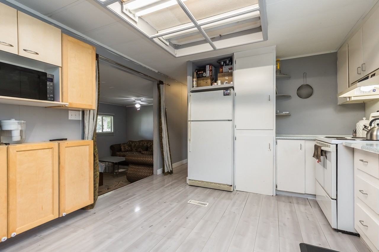 31528 Monarch Court #MAIN - Photo 7 of 38