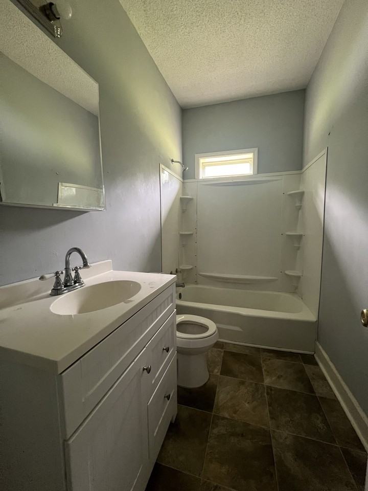 65 Rogers Corner Road - Photo 4 of 8