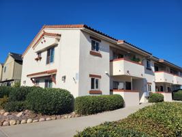 featured image of 4415 Clairemont Dr #4