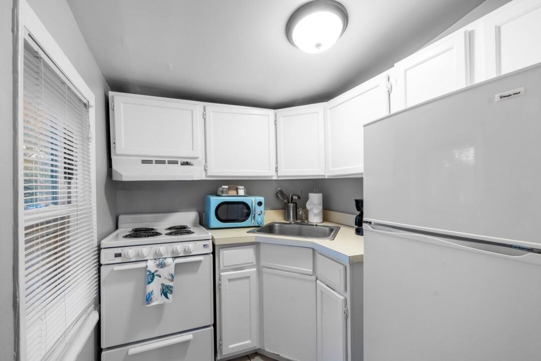 319 N. 33rd St. - Photo 6 of 50