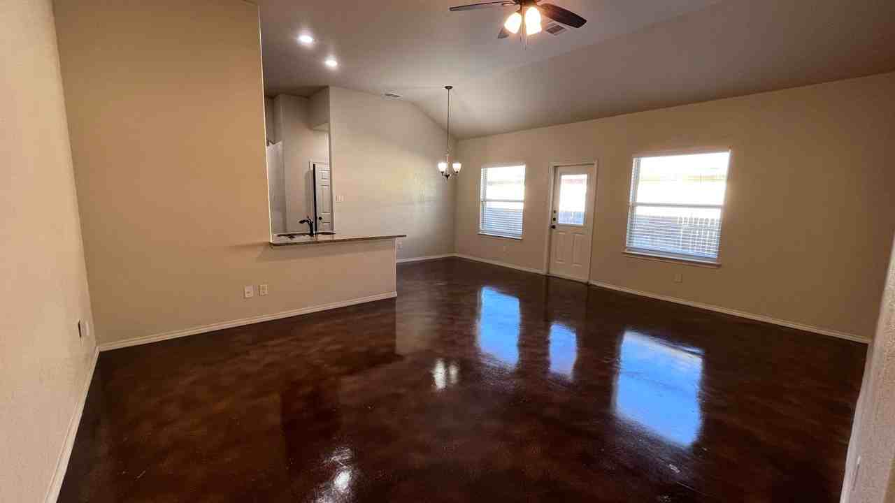 10159 Westover Bluff - Photo 2 of 17