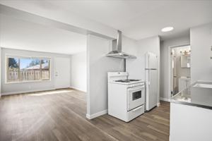 featured image of 305 Lind Ave Sw