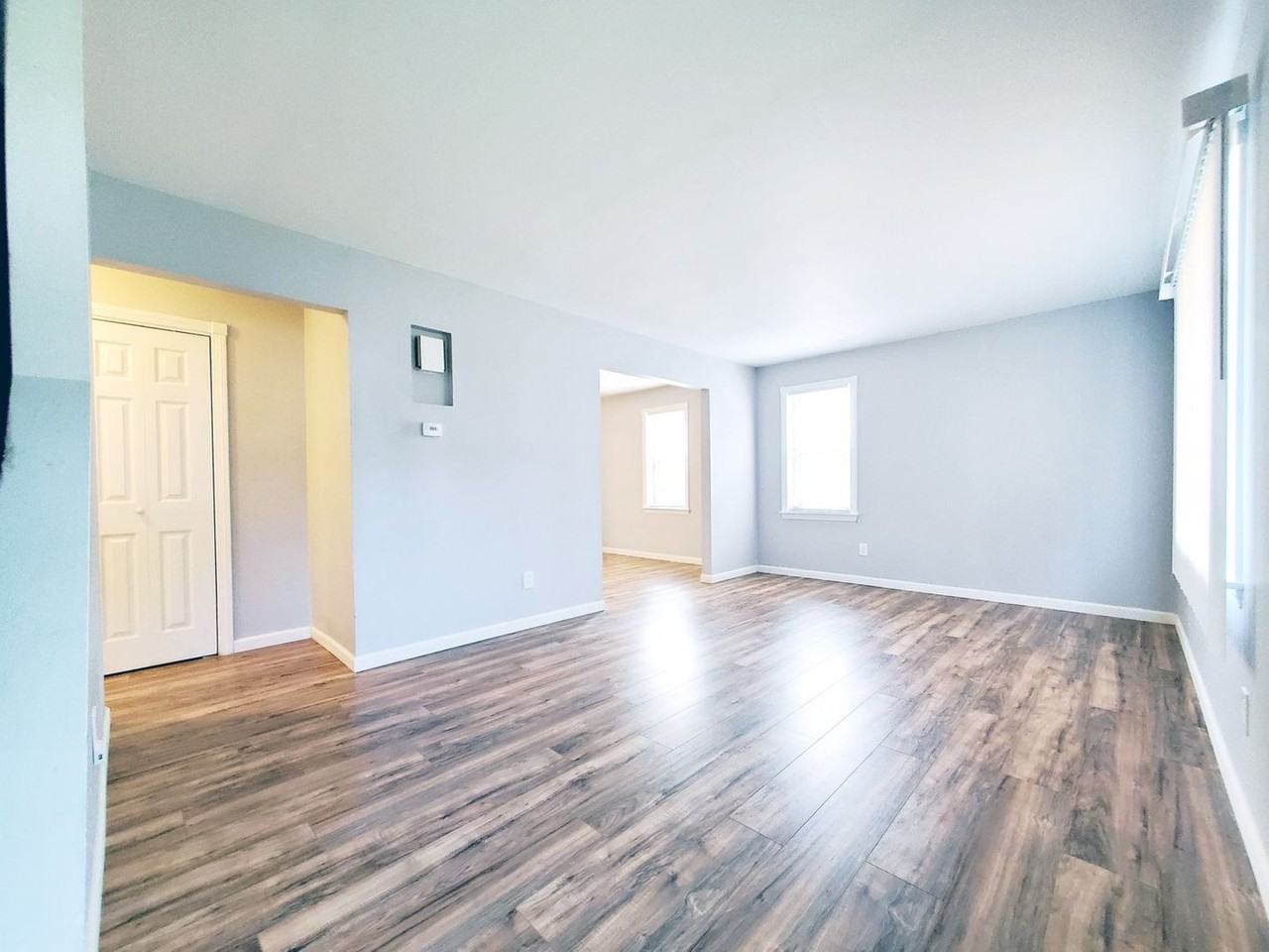 23214 Gay St - Photo 2 of 19