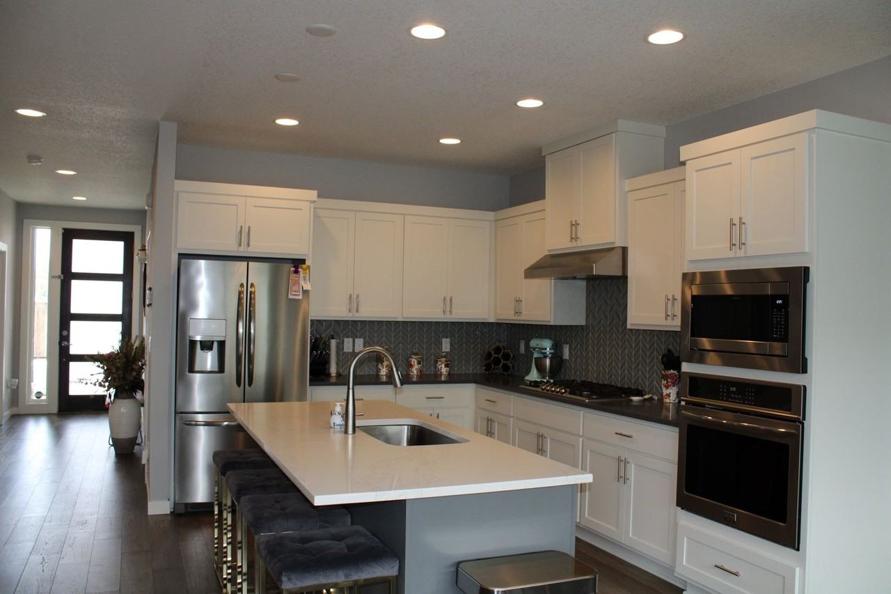 10811 Northeast 96th Court - Photo 3 of 21