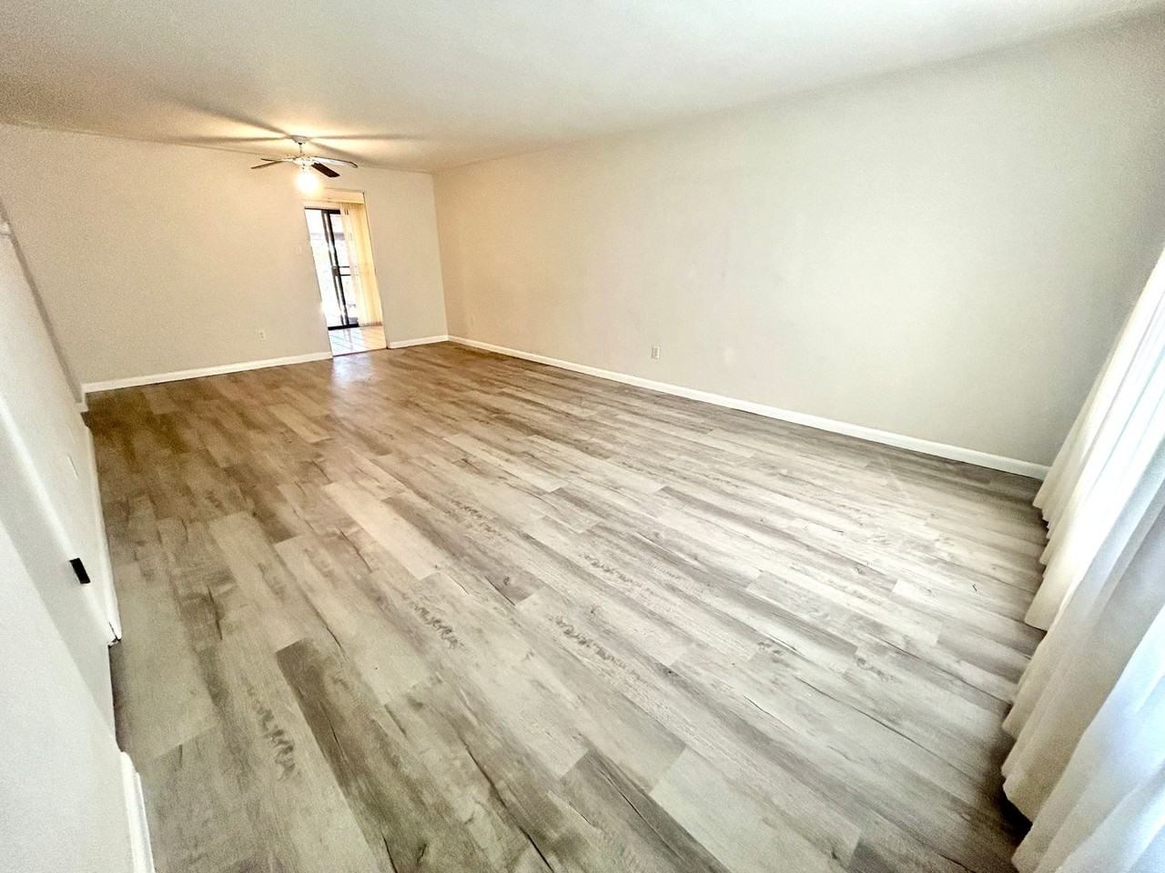 1505 South Jersey Street - Photo 3 of 33