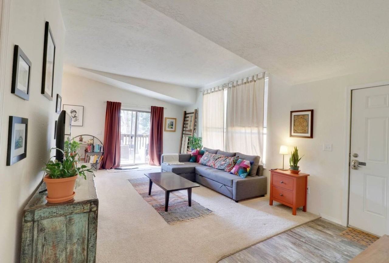 610 Se Oak St - Photo 4 of 23