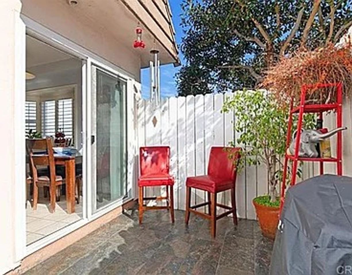 3970 Ingraham Street #1 - Photo 7 of 9