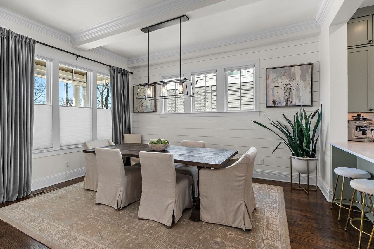 920A Kirkwood Ave - Photo 6 of 50