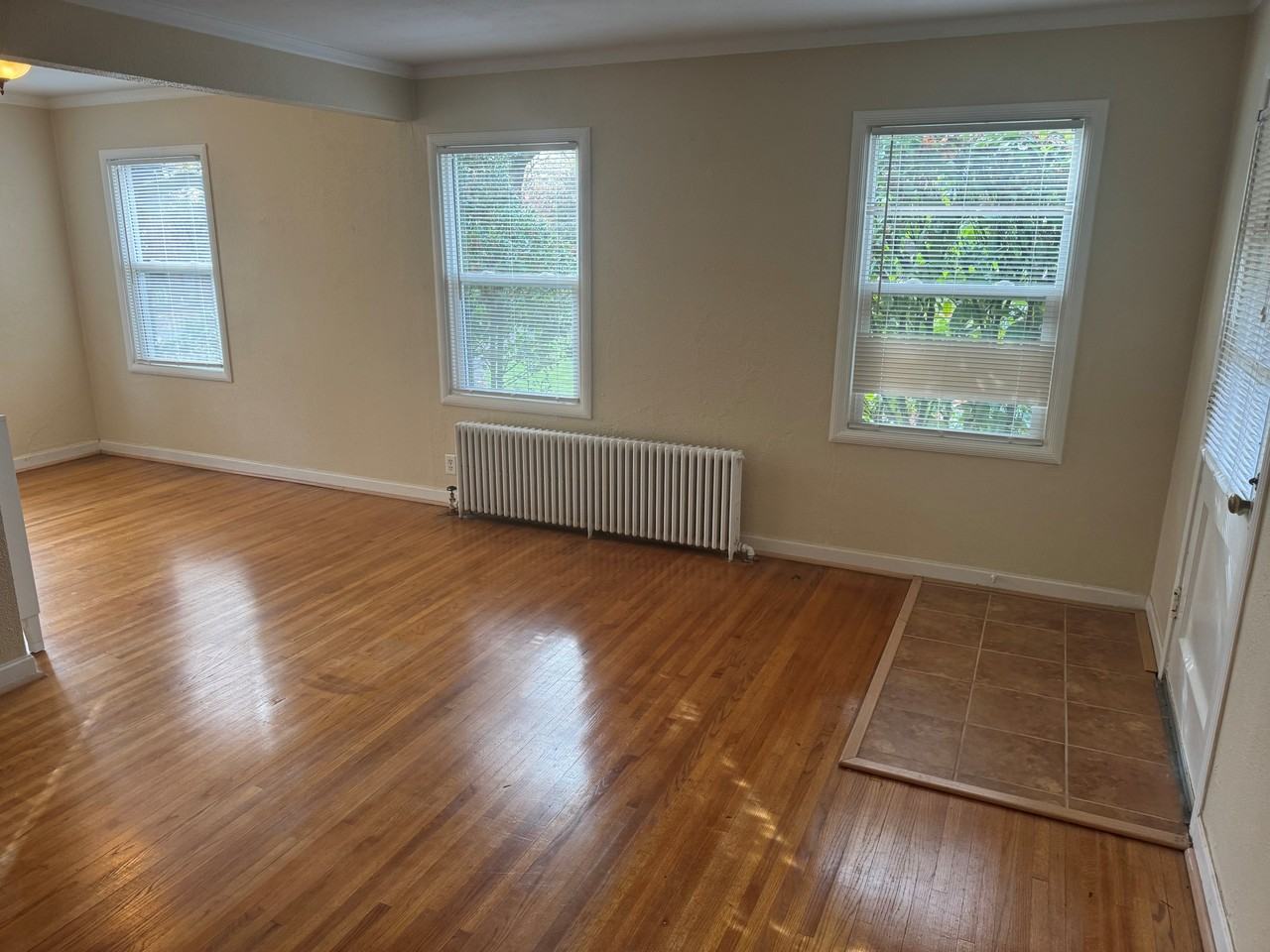 CL- Canyon Terrace - Photo 2 of 10