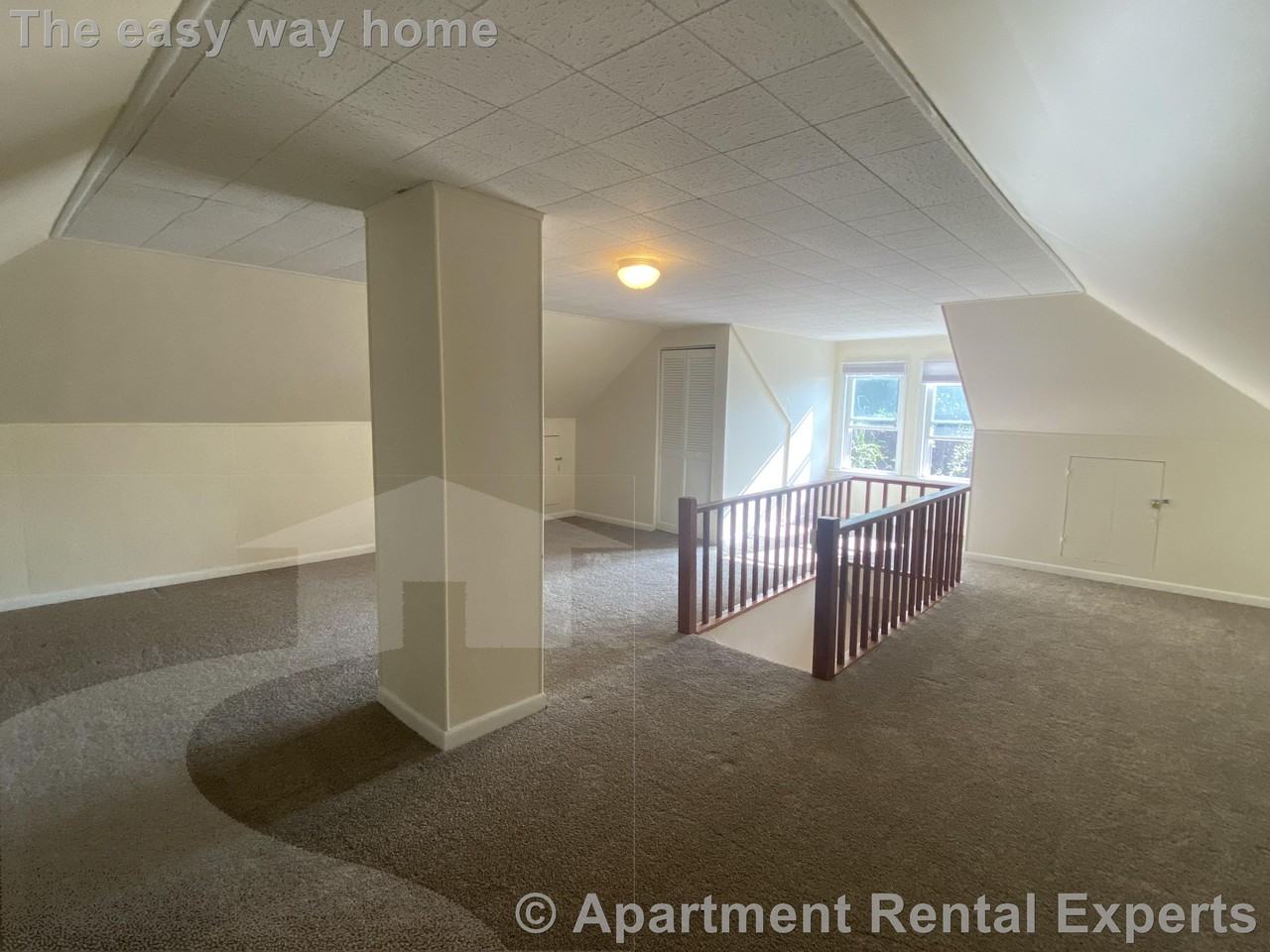 42 Wilson Ave - Photo 3 of 25