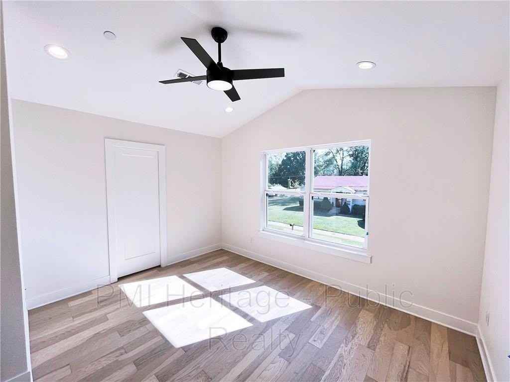 610 N 6th St - Photo 6 of 12