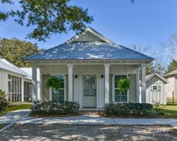 featured image of 1695 S Guarisco St