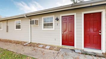 featured image of 500 Foch St #7