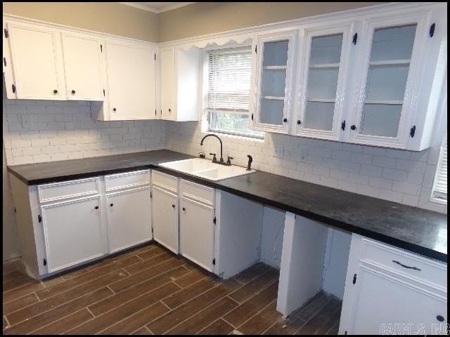 5803 Chaucer Ln - Photo 7 of 18