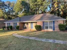 featured image of 6140 Bayonne Dr