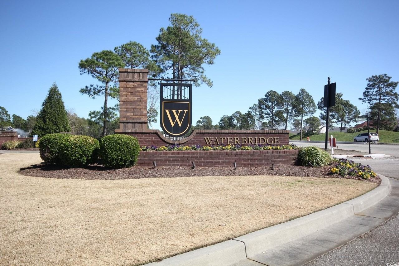 3335 Moss Bridge Ln - Photo 6 of 31