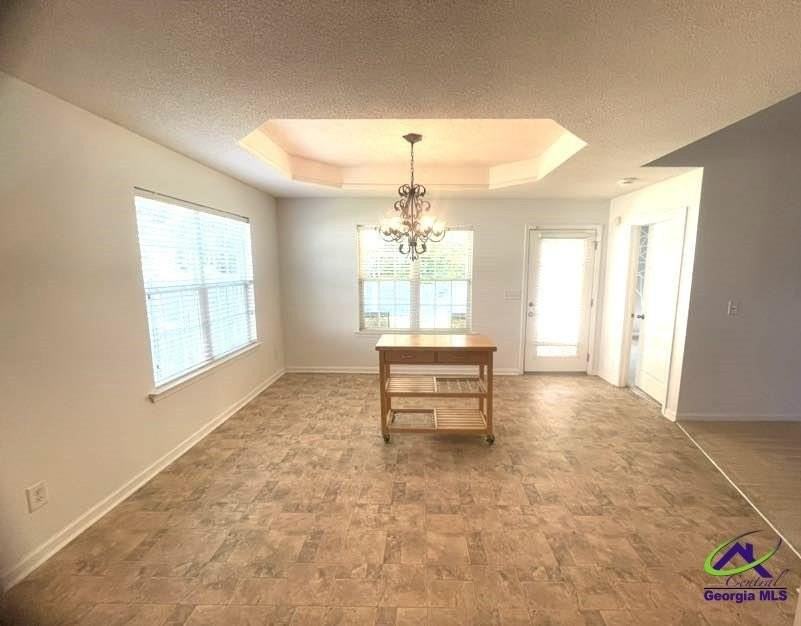 208 Apple Court - Photo 6 of 16