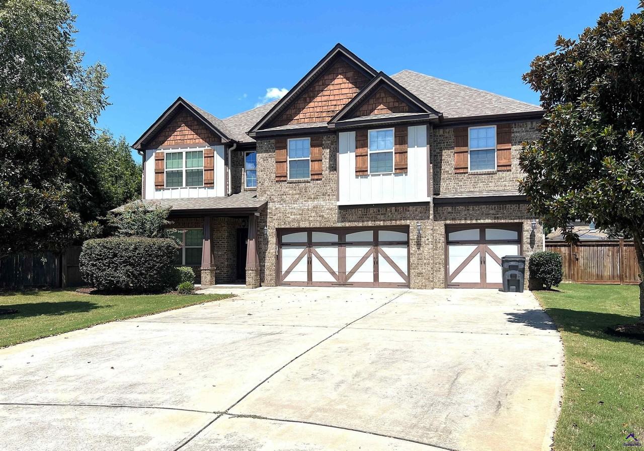 104 Jared Ct - Photo 2 of 32