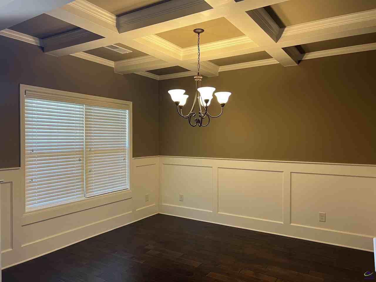 104 Jared Ct - Photo 4 of 32