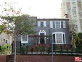 437 Shirley Pl #D - Photo 1 of 1