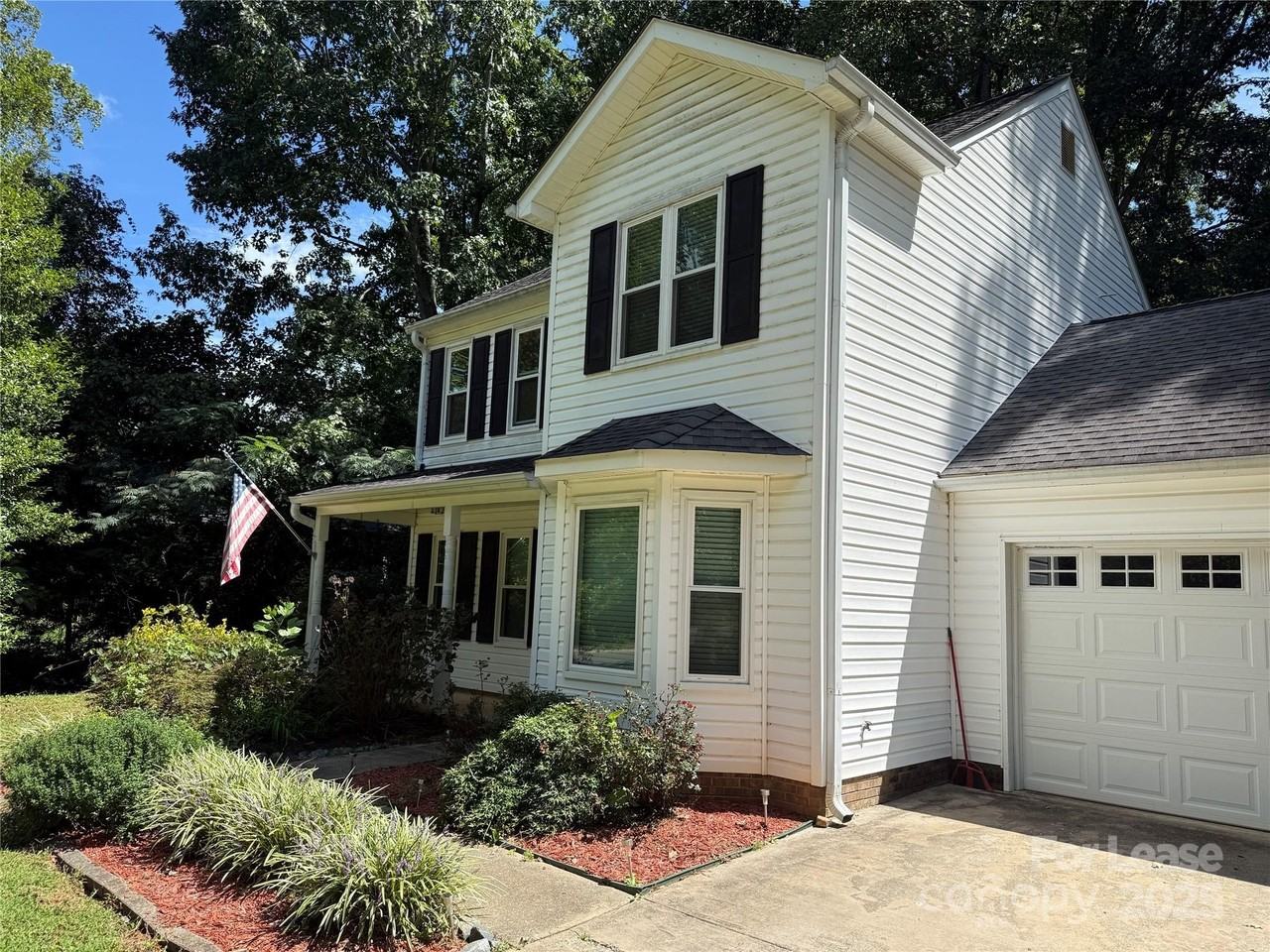 4440 Hounds Run Dr - Photo 2 of 20