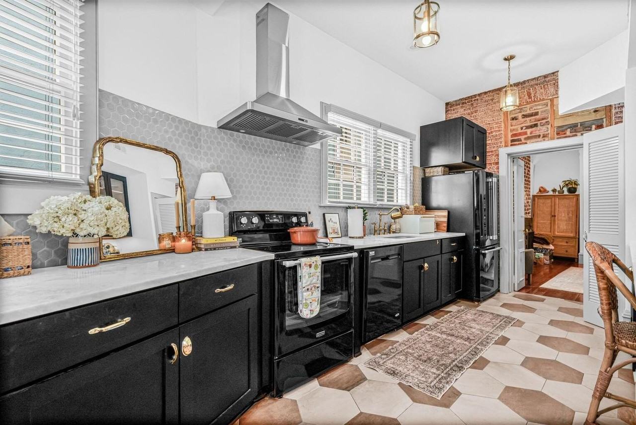 35 Society St #C - Photo 5 of 7